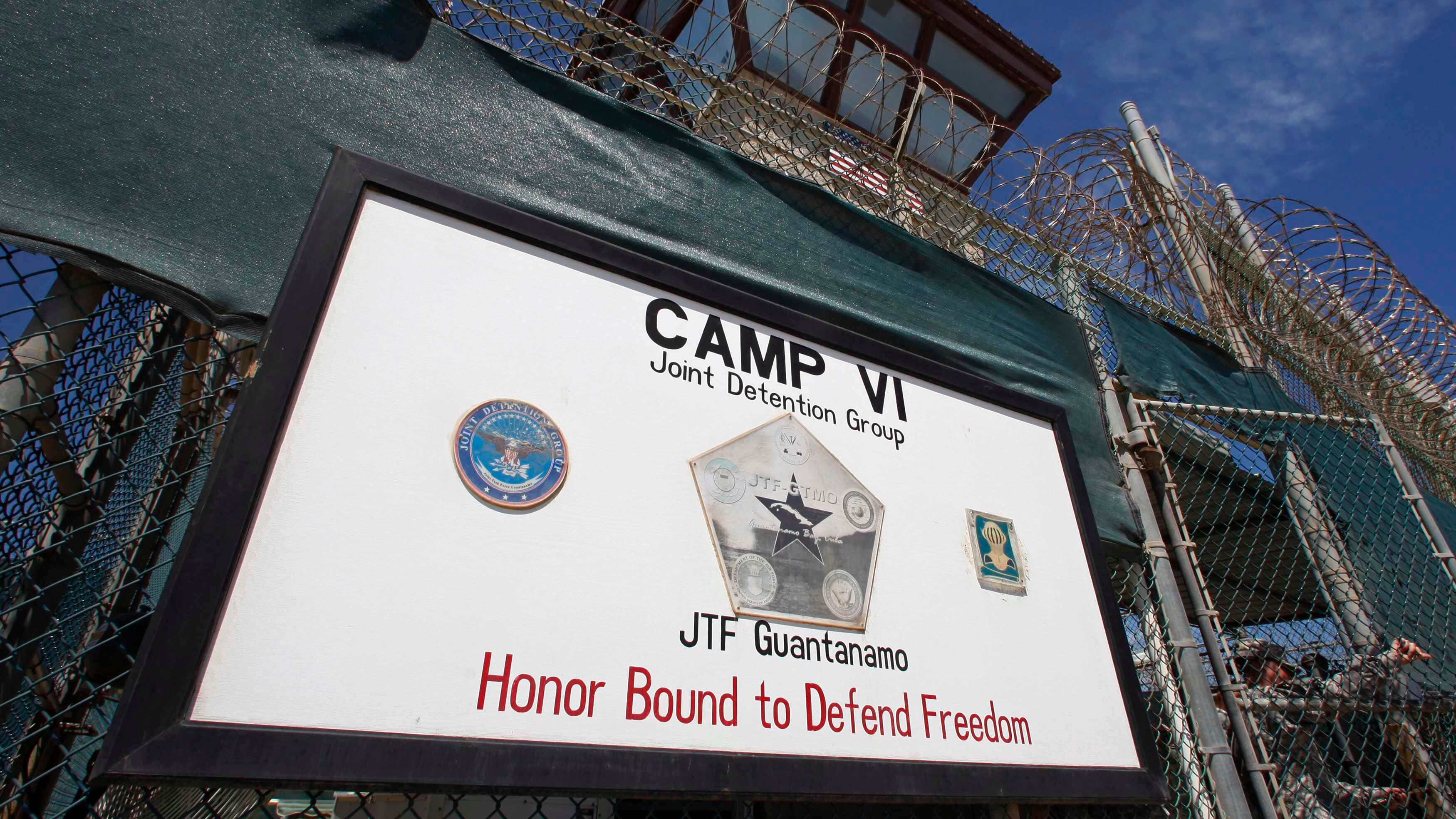 Guantanamo, scontri tra agenti e detenuti