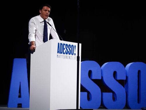 Il camper di Renzi parte da Verona per la sfida a Bersani