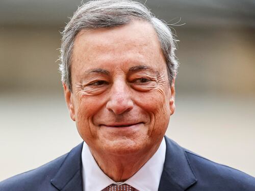 Draghi ha fatto cilecca, Formigli che granchi pigli e Kiev: quindi, oggi...