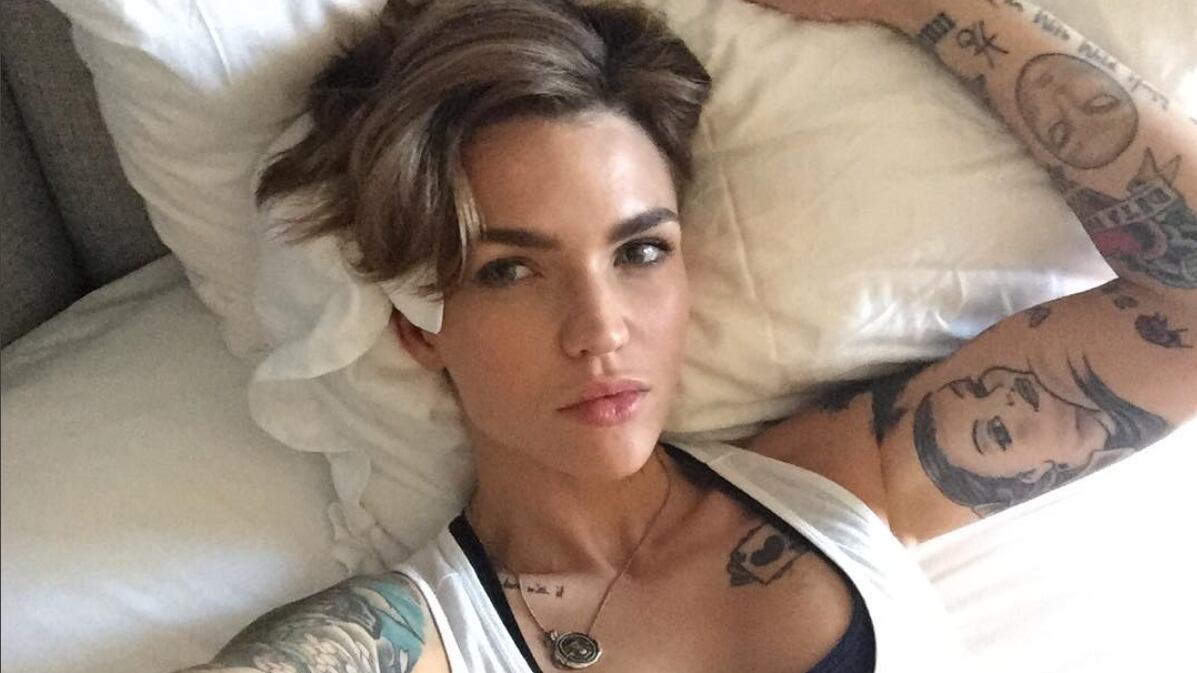 Ruby Rose, chi è l'artista che presenterà gli MTV EMA