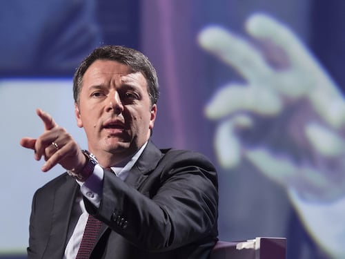 Referendum, mea culpa di Renzi. E il comitato del Sì usa Montanelli