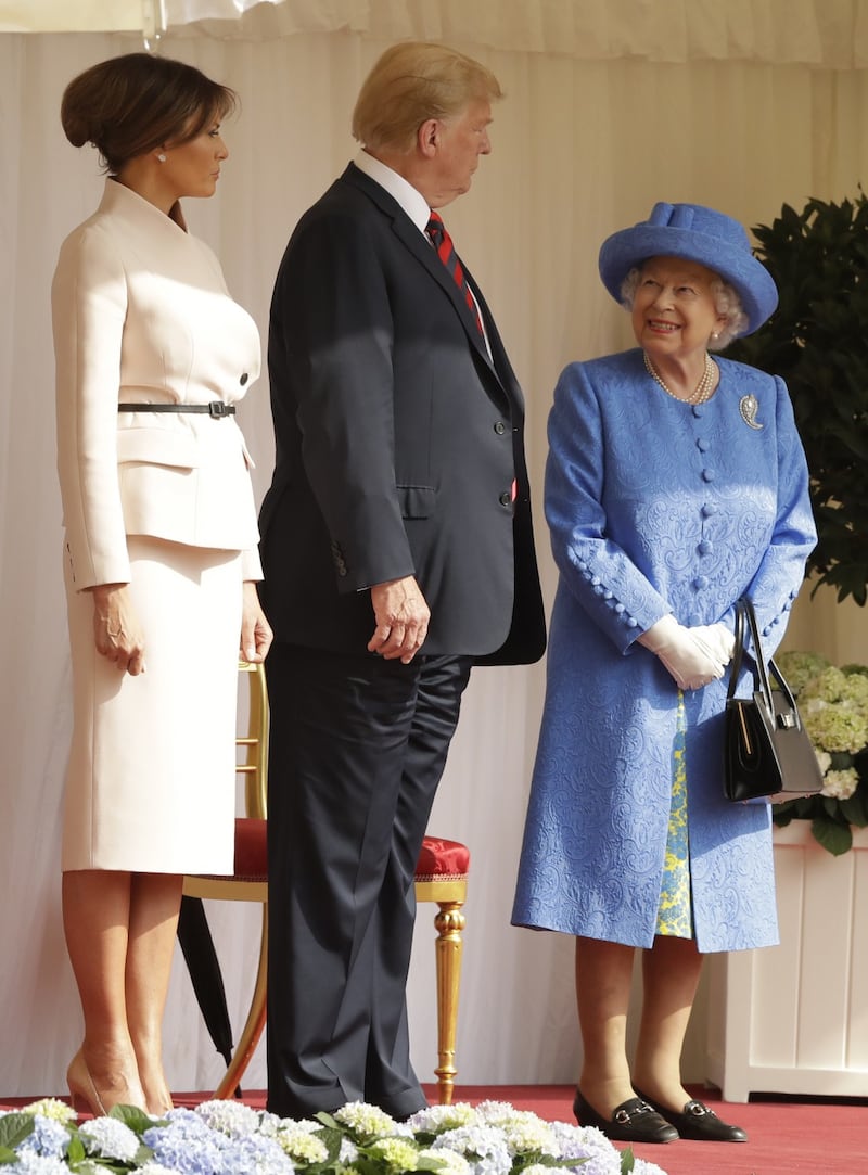 Regina Elisabetta II, le foto dell'incontro con Trump 2