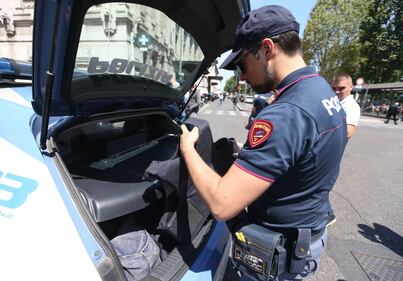 Milano, agente Polfer aggredito da migrante 3