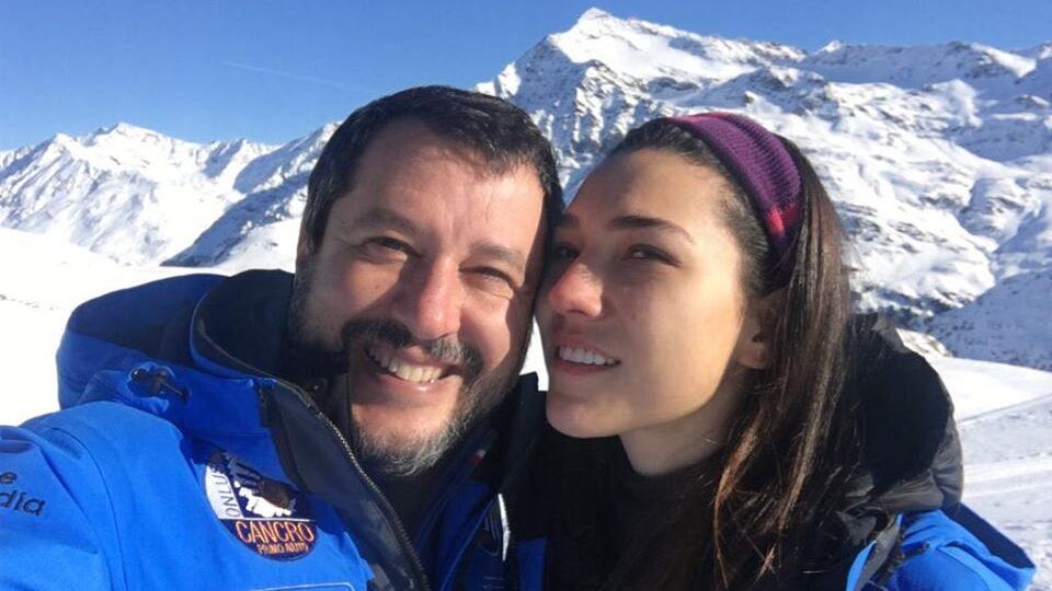 Salvini e il commento social a Francesca Verdini: "Bella. Punto"