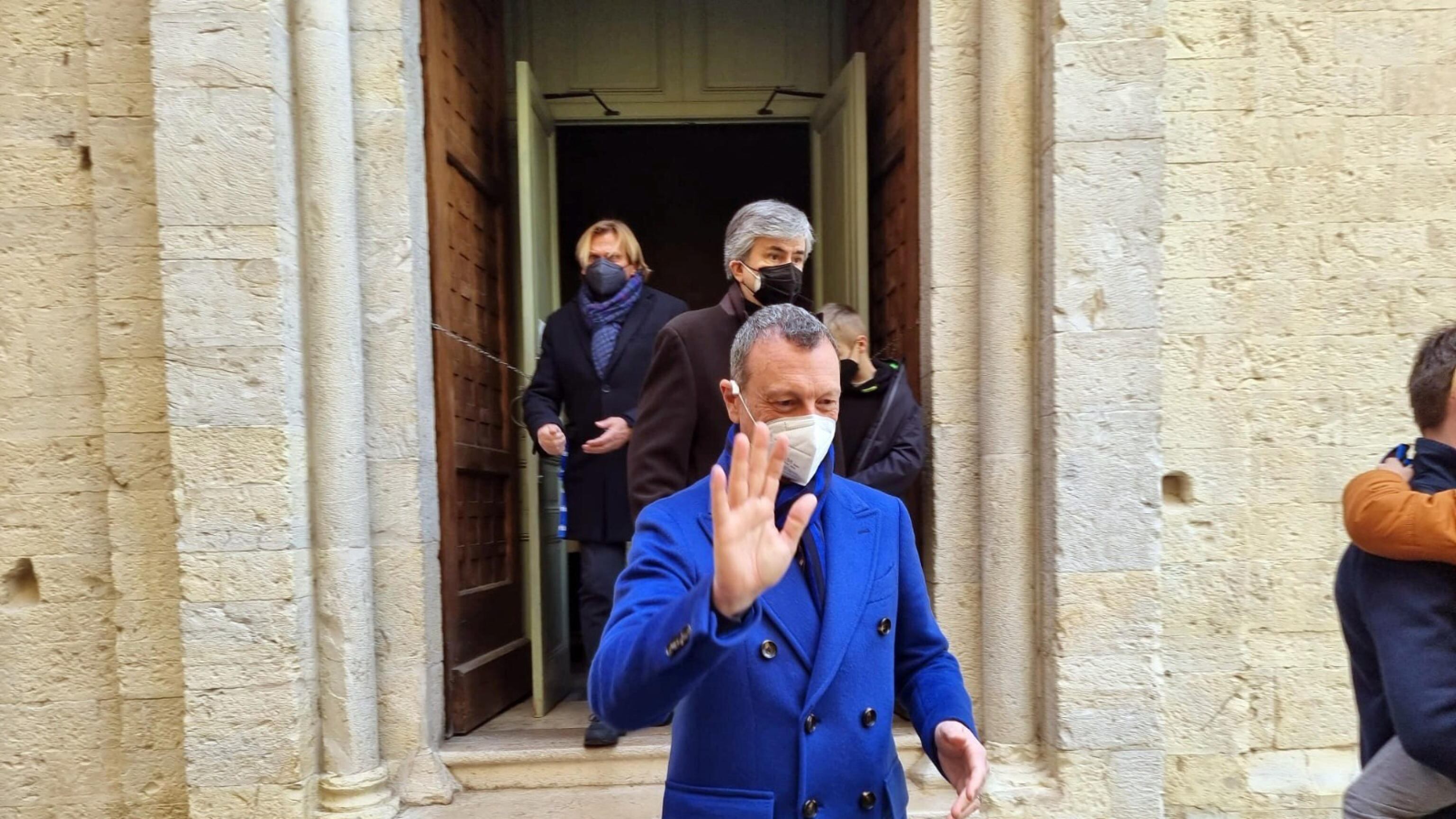 Alberto Angela, Bruno Vespa e Amadeus: i voti "vip" per il Colle