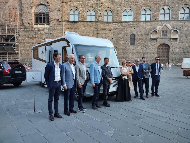 Dirigenza Laika Piazza della Signoria
