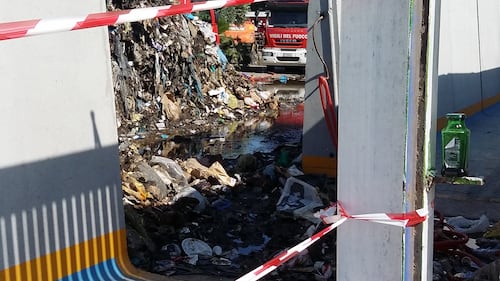Rifiuti in fumo, la lunga giornata di San Vitaliano: il ministro Costa nel sito incendiato   14