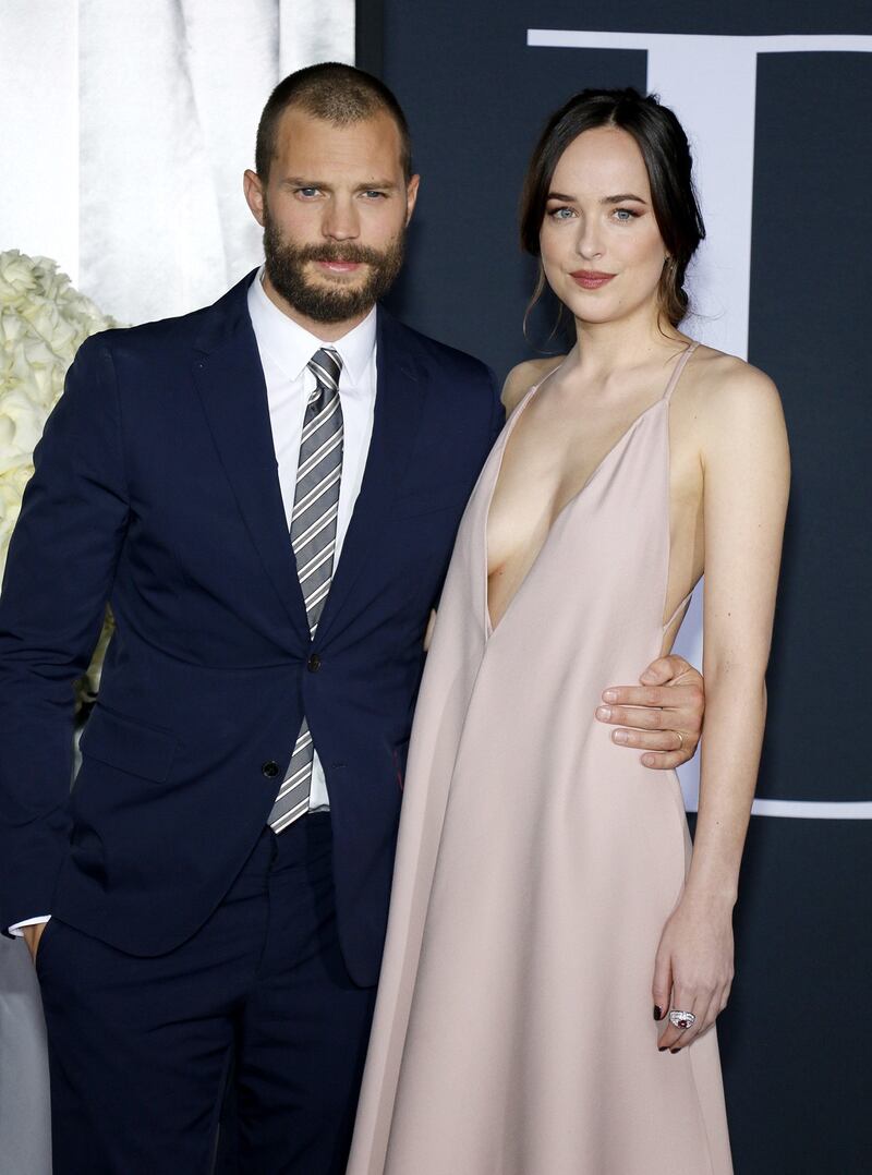 Dakota Johnson hot, sexy per "50 Sfumature di Nero" 20