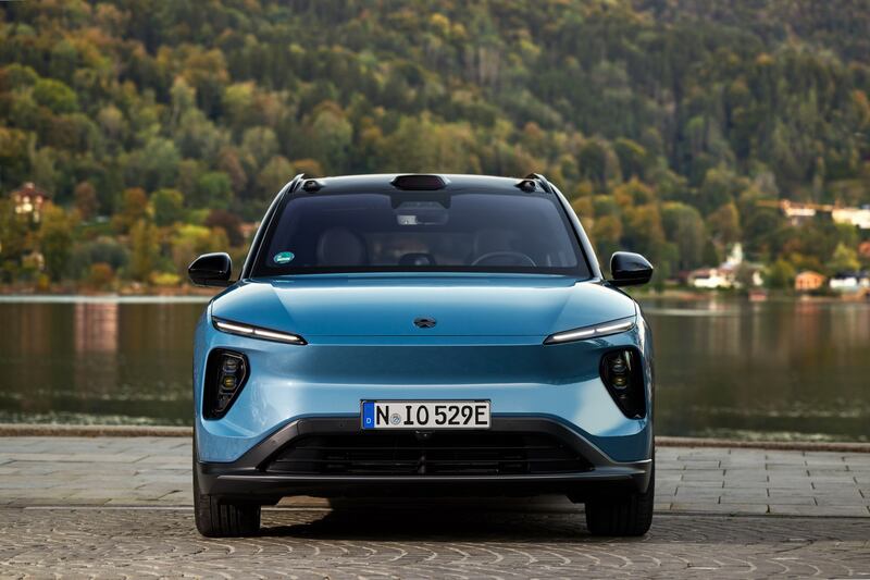 NIO EL6, guarda tutte le foto 4