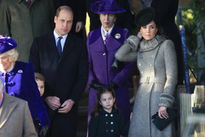 Prima messa di Natale a Sandringham per la principessa Charlotte 6