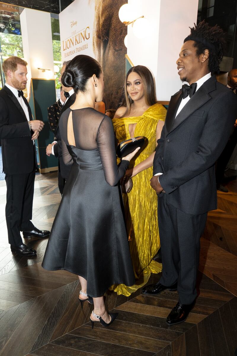 Meghan Markle e il Principe Harry alla première de "Il Re Leone": foto 7