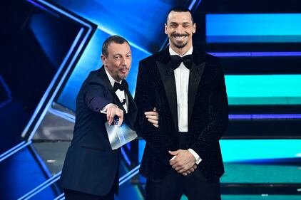 Ibrahimovic alla finale di Sanremo 2021 2