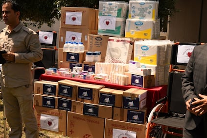 Donazioni del contingente italiano alle popolazioni del Kurdistan 2