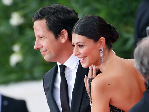 Alessandra e Ross, amore sul red carpet