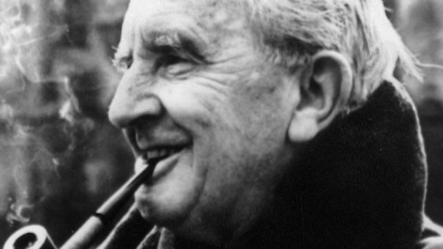 "Gli angeli sono caduti sul più silenzioso dei pianeti"