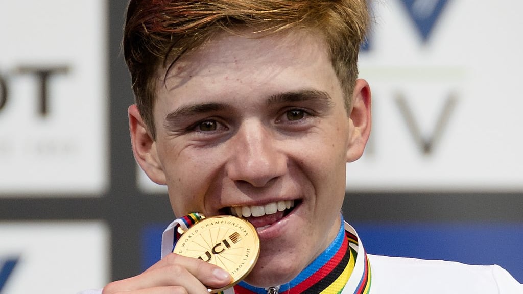 Una stella al Lombardia Evenepoel, il fenomeno "strappato" al pallone