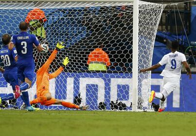 I goal del match Inghilterra-Italia 4