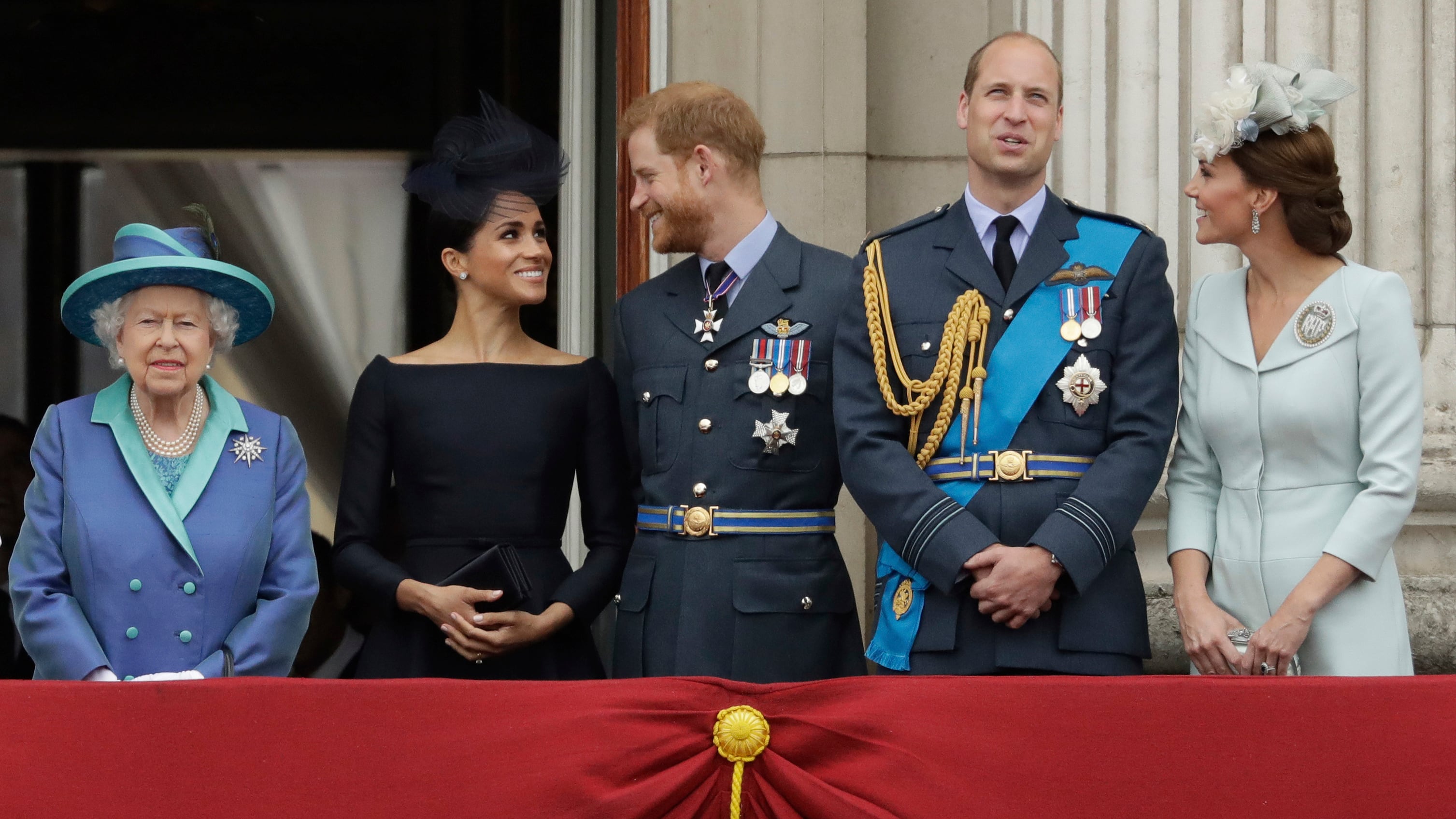 "Meghan non vuole il posto di Kate. Lei vuole tutto": la Markle è il nuovo incubo degli inglesi?