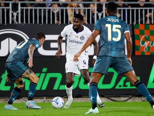 Fa tutto il Venezia: 2 autogol e reti annullate