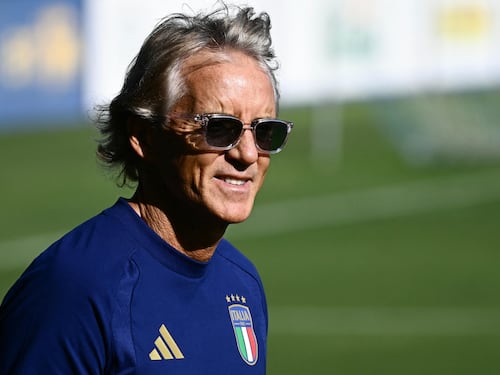 Italia, la sfida di Mancini: riconquistare i tifosi delusi