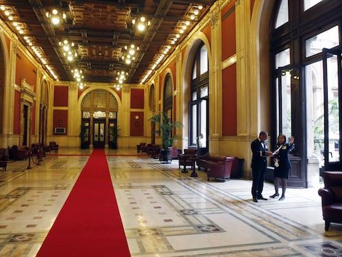 Vitalizi, taglio del 70% per i parlamentari centenari