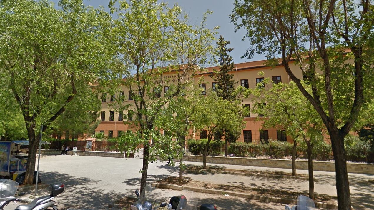 Rissa a scuola organizzata su Instagram: caos all'Alberico Gentili