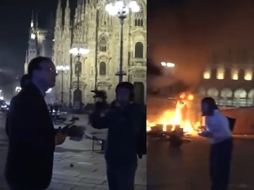 “Siete dei vandali”. “Ci battiamo anche per te”. Il faccia a faccia a Milano tra un poliziotto e una manifestante