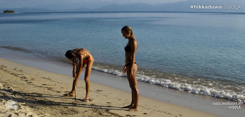 Isola dei Famosi 2016, i momenti più sexy 20