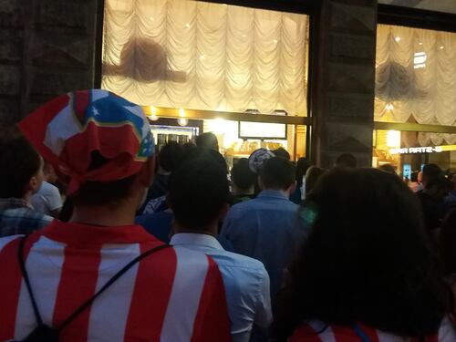 La strana notte dei tifosi a Milano