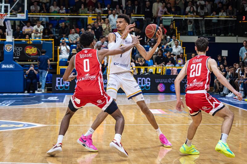 Wembanyama Mets 92 Cholet 2