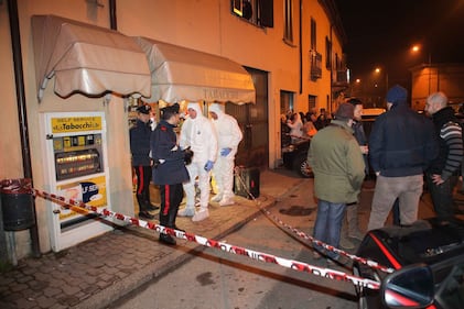 Asti, sangue in tabaccheria 6