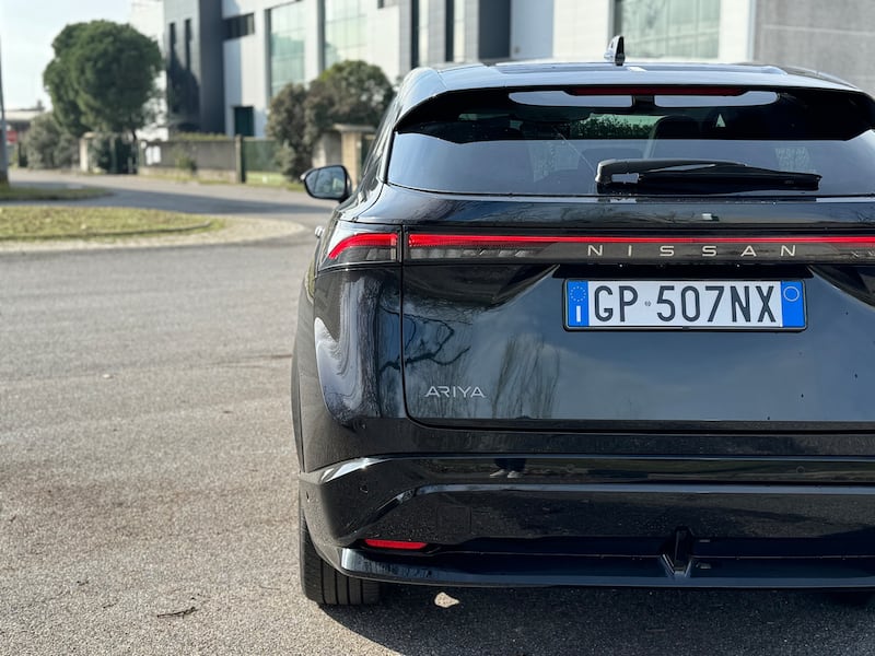 Nissan Ariya 4WD: guarda la gallery del crossover elettrico giapponese 8
