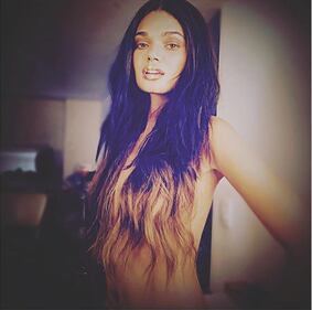 Daniela Braga, su Instagram con il lato B in mostra 2