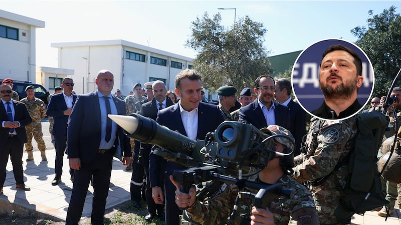 Macron sente Zelensky dopo gli attacchi russi: “Mosca mostra la sua debolezza”. Putin: “Non hanno alcun vantaggio, non cambia nulla al fronte”