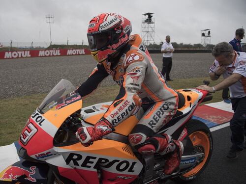 Marquez si difende dalle accuse: "Mai fatto cadere apposta un rivale"