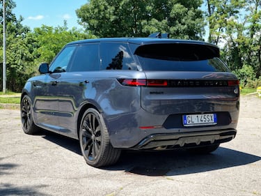 Nuova Range Rover Sport, guarda la gallery della prova  6