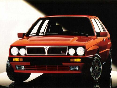 Lancia Delta, da tranquilla berlina a regina dei rally