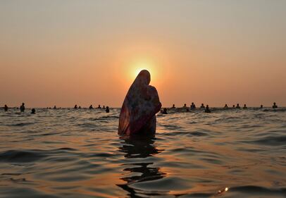 India, le celebrazioni per la festività Indu di Chhath 15
