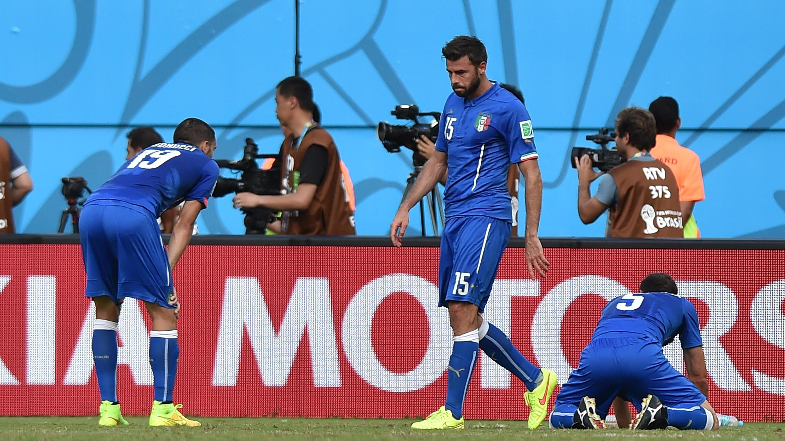 Basta scuse, l'Italia ha giocato male e l'arbitro non era Moreno