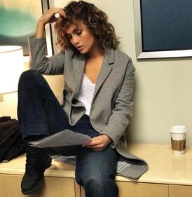 Jennifer Lopez hot in rosa carne 30