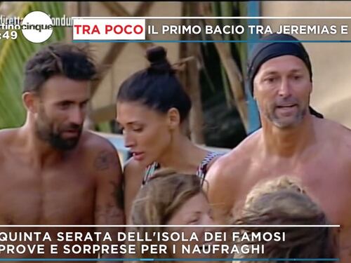 Isola dei Famosi, Nicoletta difende Bettarini
