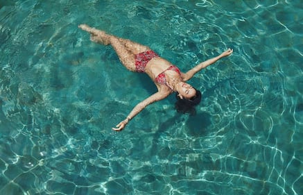 Bruna Marquezine manda in tilt i suoi follower 5