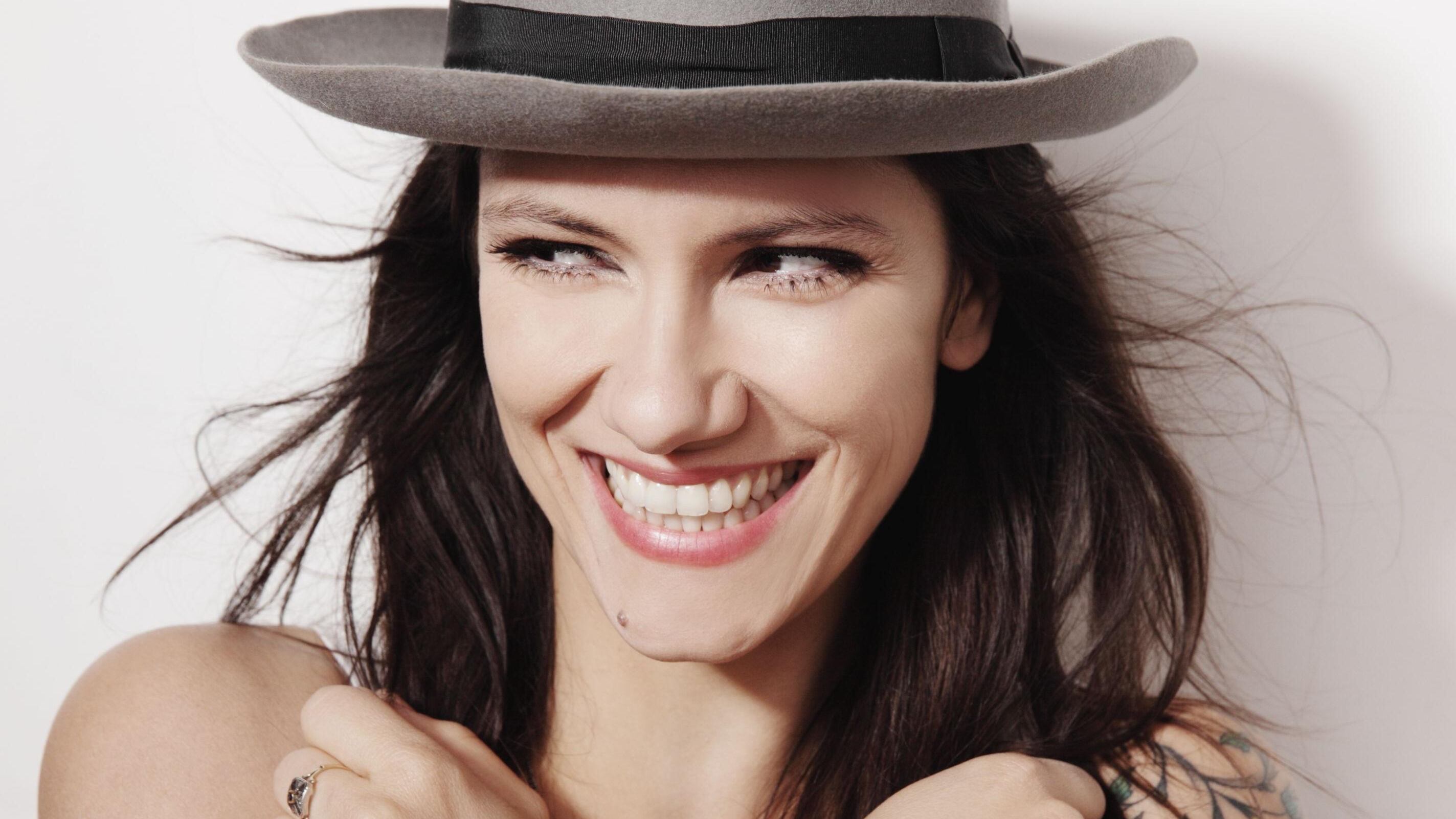 Elisa torna dal vivo e suona anche «Madama Butterfly»