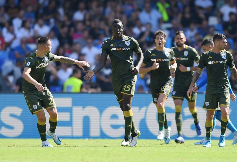 Balotelli al San Paolo con la figlia Pia: le immagini più belle 11