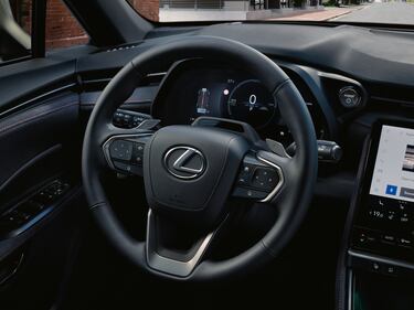Lexus LBX - Guarda le foto dell'anteprima 2