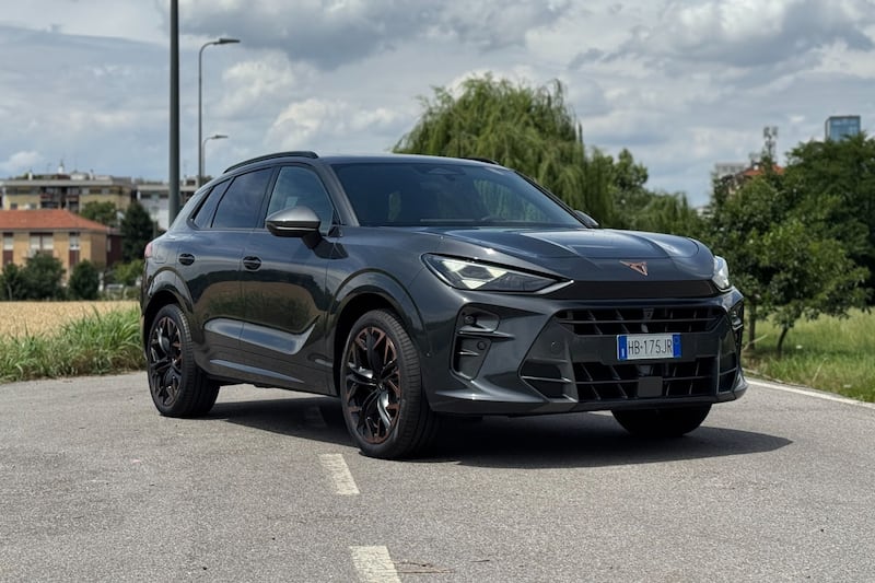Cupra Terramar e-Hybrid: come va il SUV spagnolo alla spina dall’animo grintoso