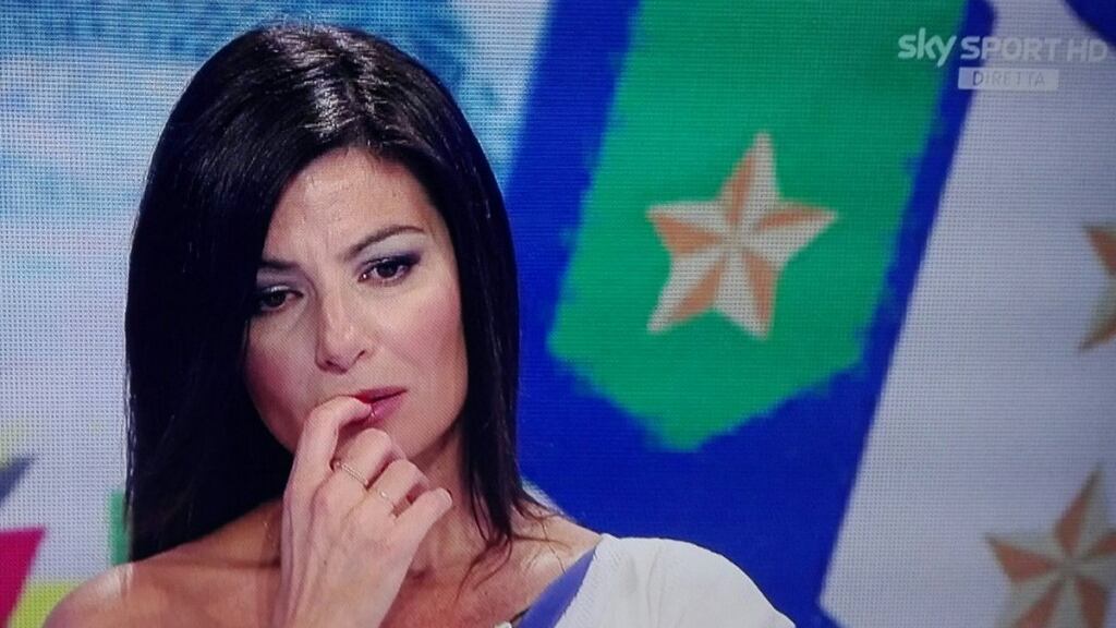Buffon in lacrime su Sky. La D'Amico lo consola così