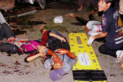 La Thailandia sconvolta dagli attacchi 1