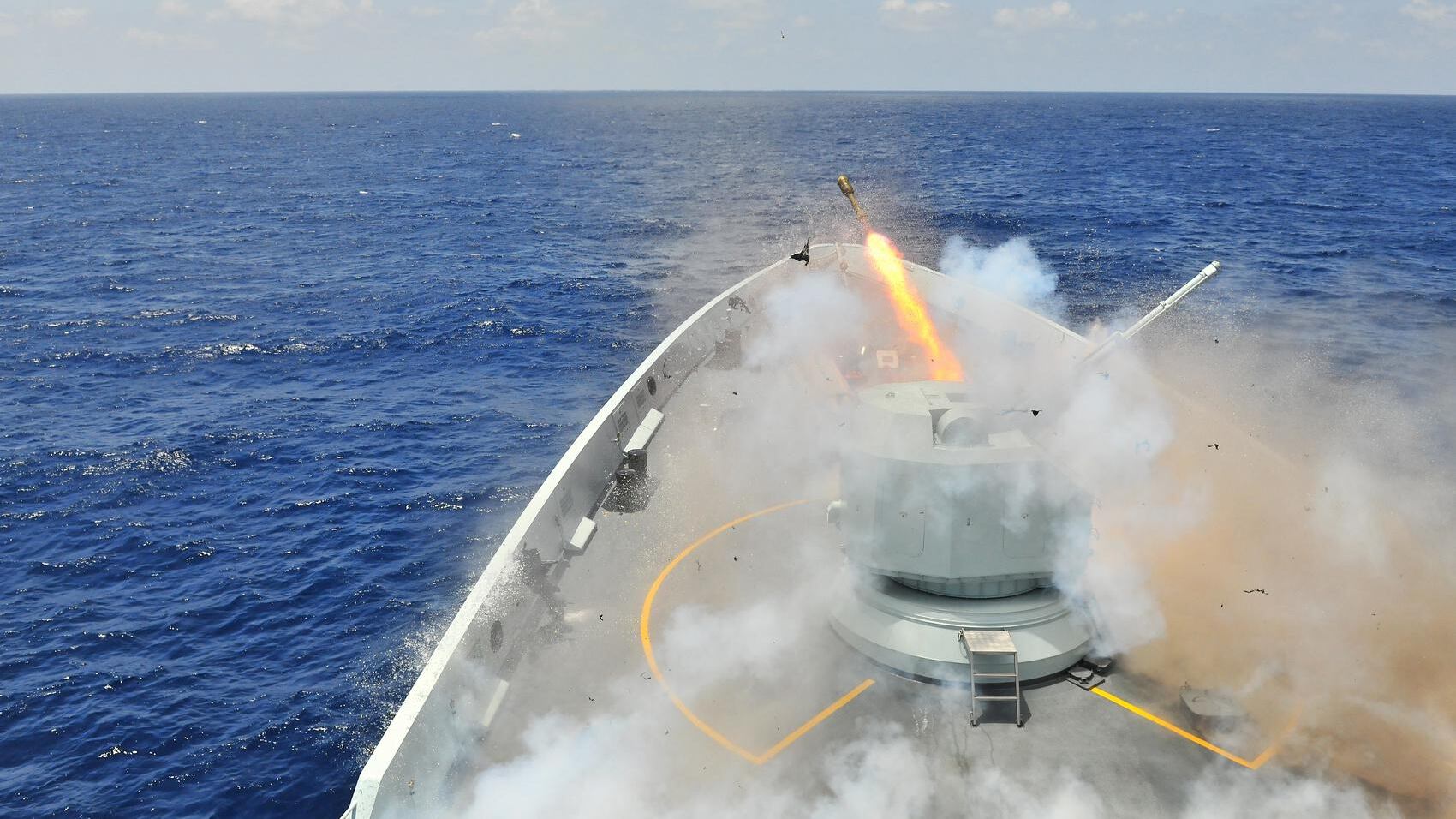 I missili che "paralizzano" le portaerei Usa: così la Cina può sconfiggere Washington sul mare