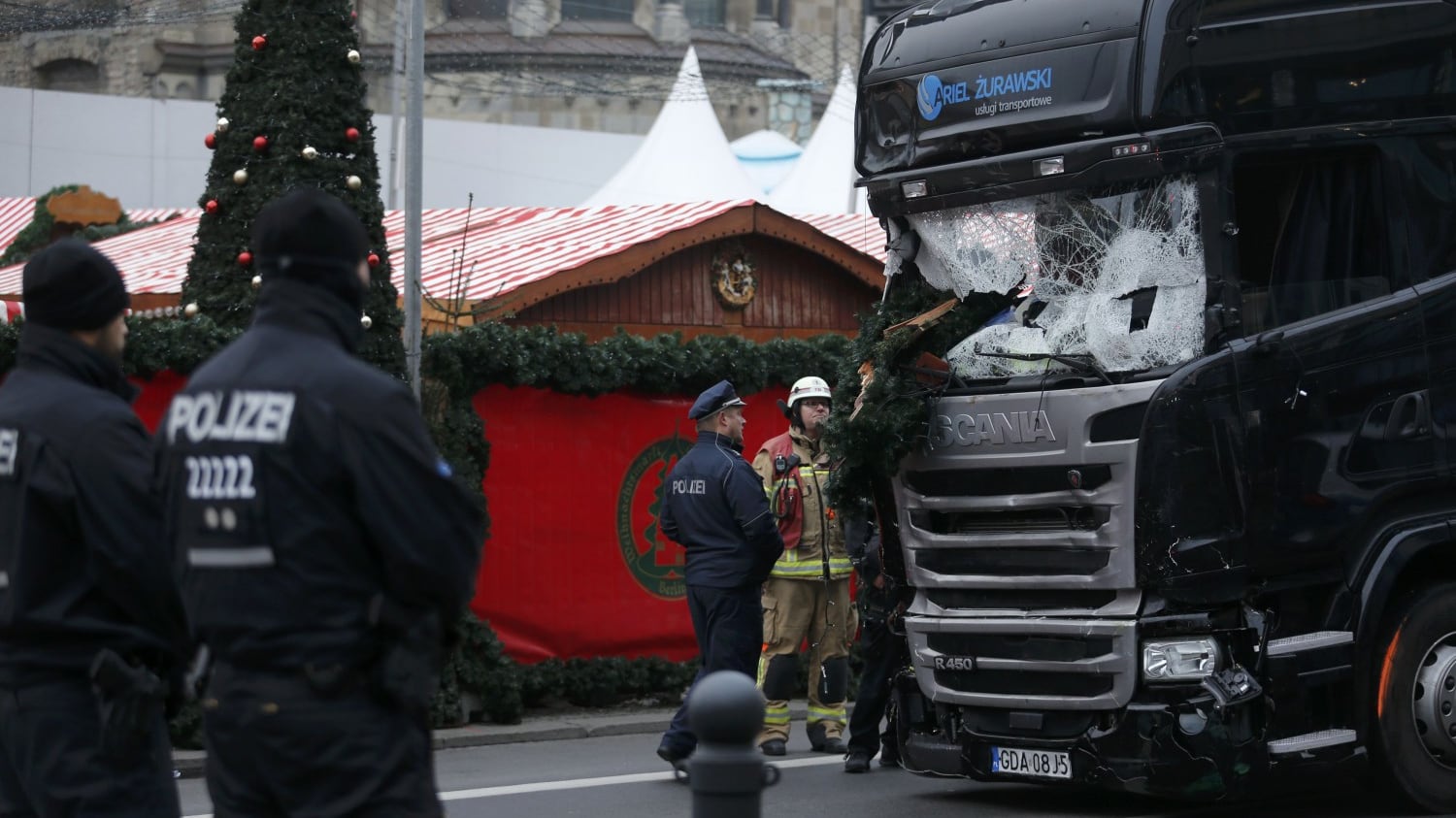 Il sequestro, le prove, la strage I misteri del tir partito da Torino
